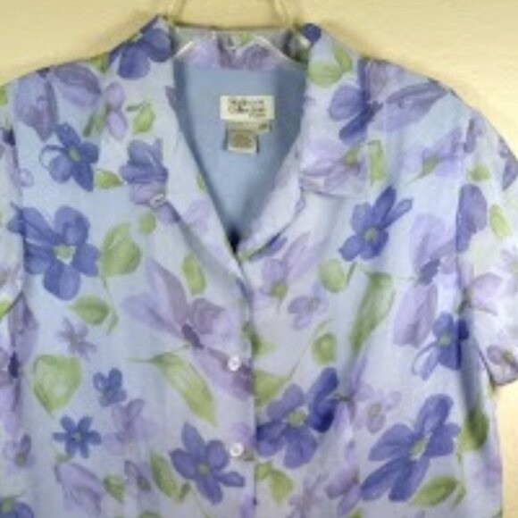 Style & Co. Collection Floral Short Sleeve Light Blue Button Up Top Size 12P - Picture 7 of 15